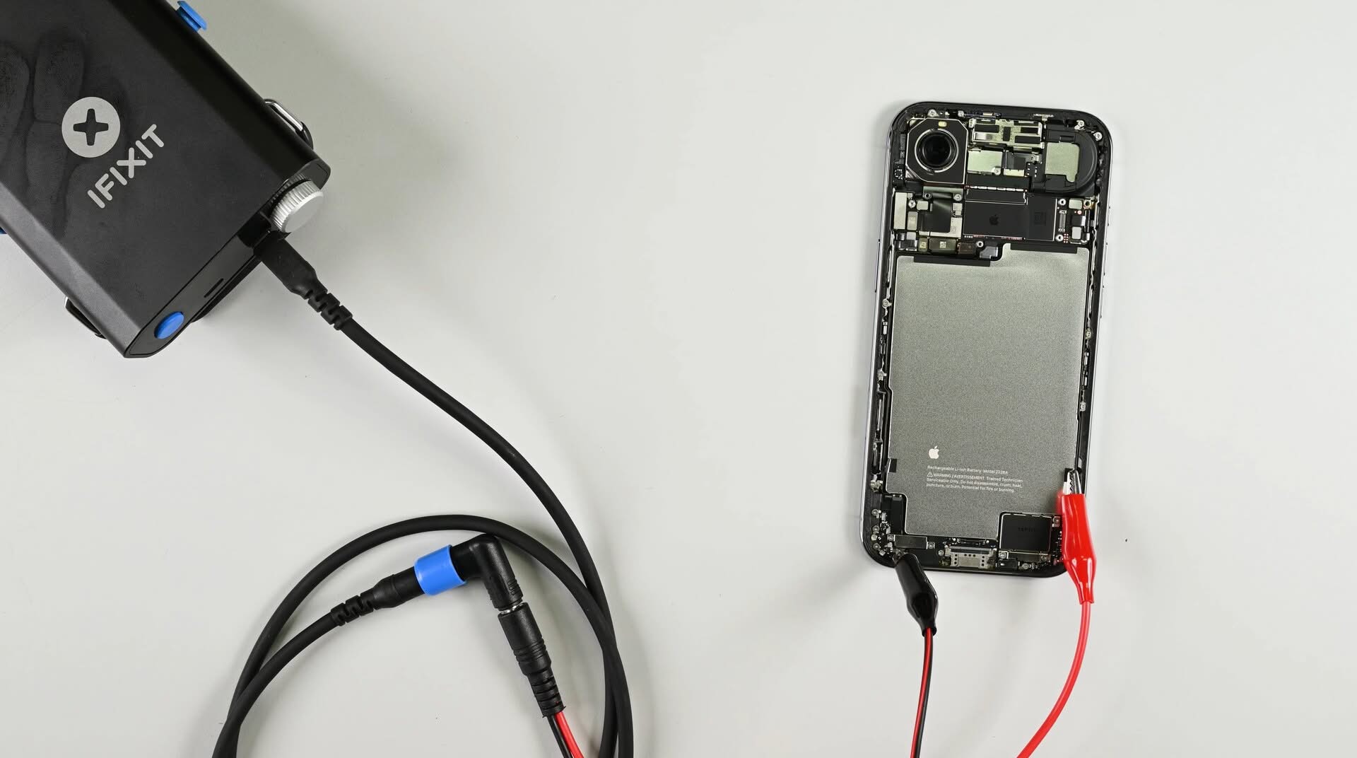 iPhone Air 超薄設計意外更易維修　擊敗 Galaxy S25 Edge 成為新標竿