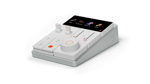 Creative 推出 Sound Blaster Re:Imagine 模組化音效中心 支援 AI 功能 Creative 推出 Sound Blaster Re:Imagine 模組化音效中心 支援 AI 功能