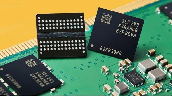 AI 需求推升記憶體成本 消息指 Samsung 再度大調升價格 AI 需求推升記憶體成本 消息指 Samsung 再度大調升價格