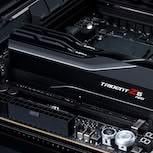 Asus、MSI 被爆「恐慌性掃貨」　全球 RAM 缺貨惡化至 2027 或再升價