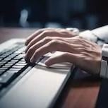 MIT：AI可取代11.7%美國勞動力 金融與行政工作受影響最大