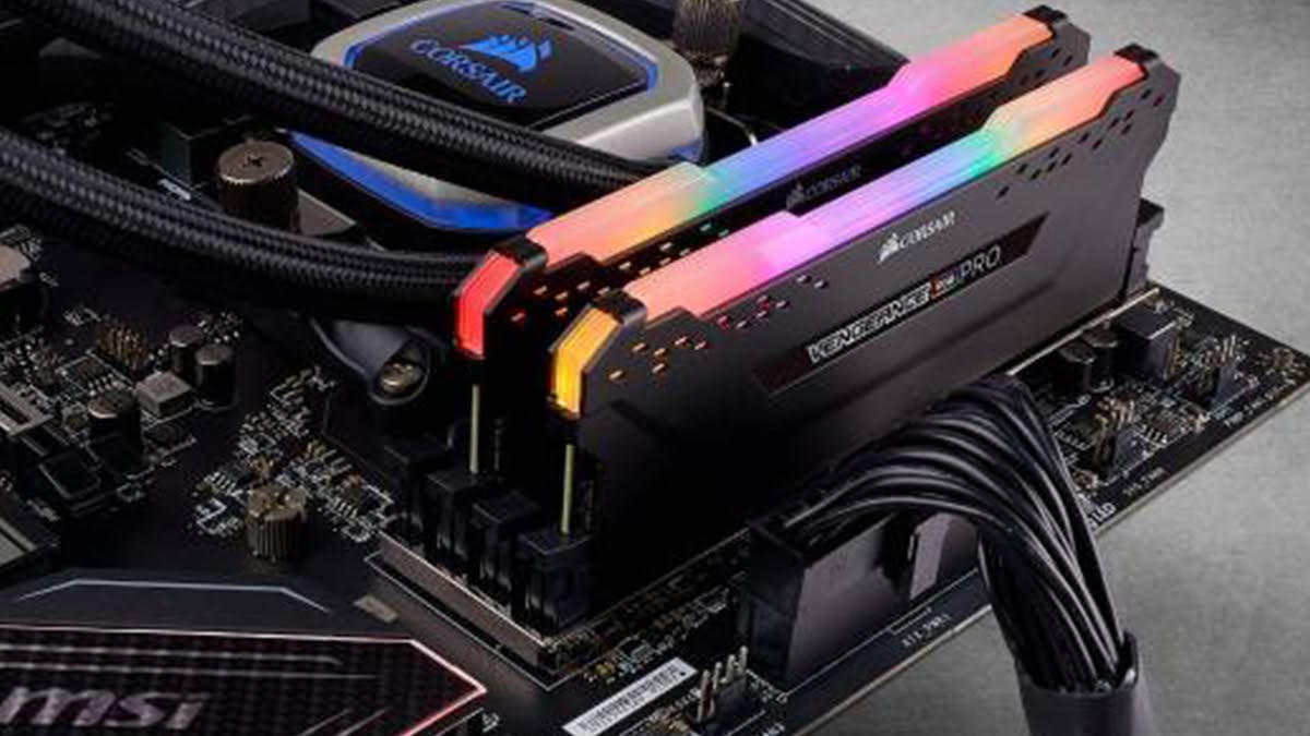 2026 記憶體或現嚴重短缺　PC、手機 DRAM 價格恐大幅上漲