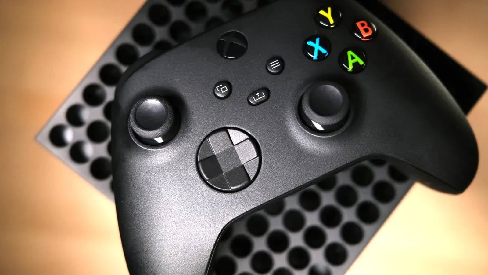 Microsoft 財報曝光：Xbox 硬件銷量暴跌 32%　遊戲收入亦跌 9%