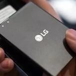 手機電池可自行更換新規登場　歐盟 2027 起實施