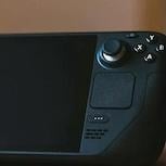 Steam Deck OLED 驚傳大幅加價 最高升幅達45%
